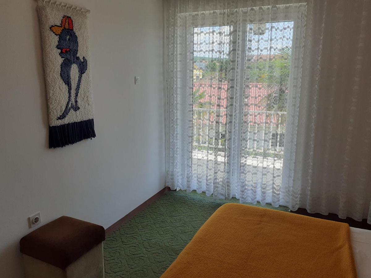 Apartment Simunec Malinska Eksteriør billede